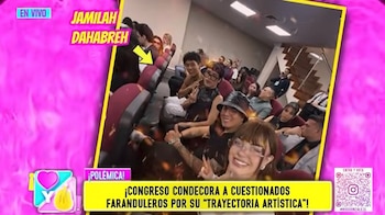 Christian Domínguez foi reconhecido no Congresso por seu trabalho e contribuição ao desenvolvimento do Peru. Navio: Amor e Fogo.