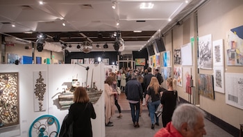 Regresa ArteLamroth: 300 artistas, una causa solidaria que cumple 15 años y nombres como Erlich, Ferrari y Le Parc