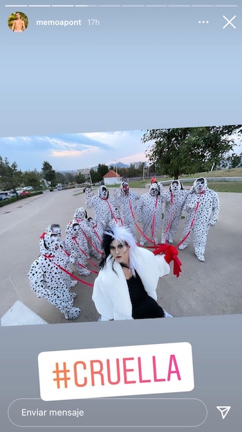 Compartió todo su día disfrazado