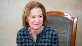 Inés M. Weinberg asume su