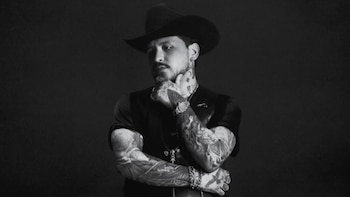 Christian Nodal es señalado de victimizarse en redes sociales tras estrenar “Intro Pal’ Cora”