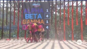 Omega celebrando el triunfo en