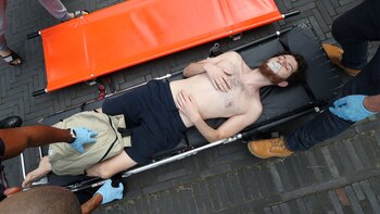 Uno de los que buscan