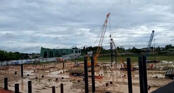 Construcción de Mall Aventura en