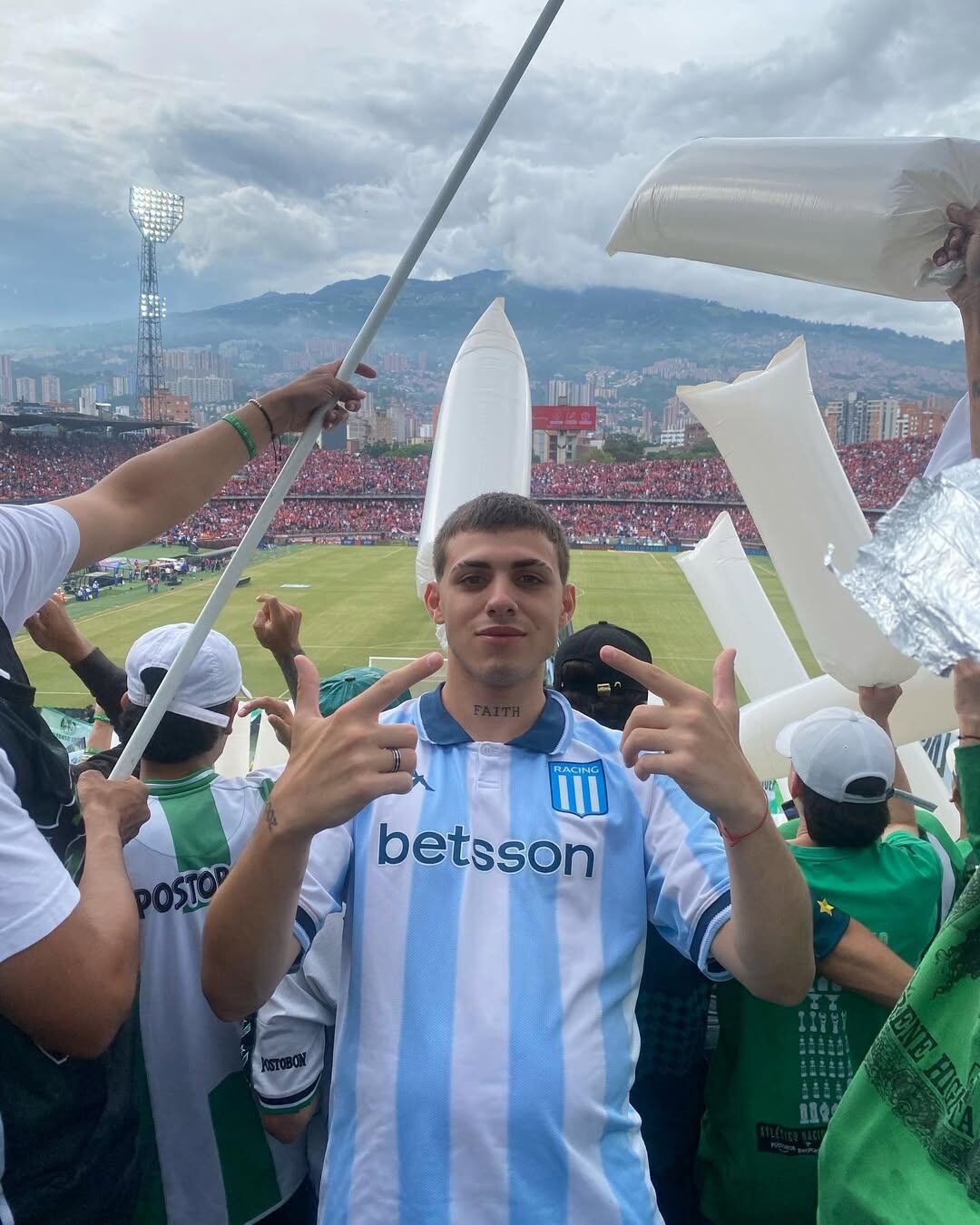 Ciganotto, el hincha de Racing nominado a los The Best