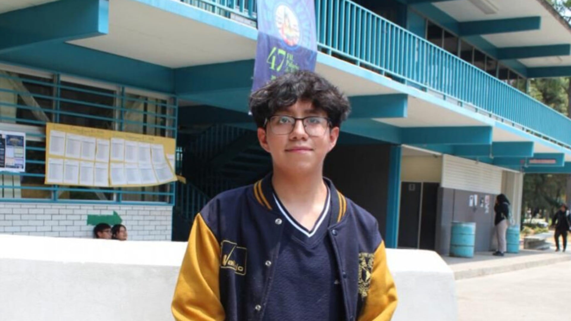 Sebastean Castillo Tovar logró su sueño de estudiar en la prestigiosa universidad de Oxford, en Inglaterra Foto: UNAM