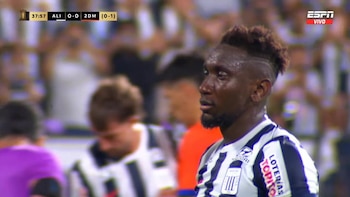 Eryc Castillo falló penal clave