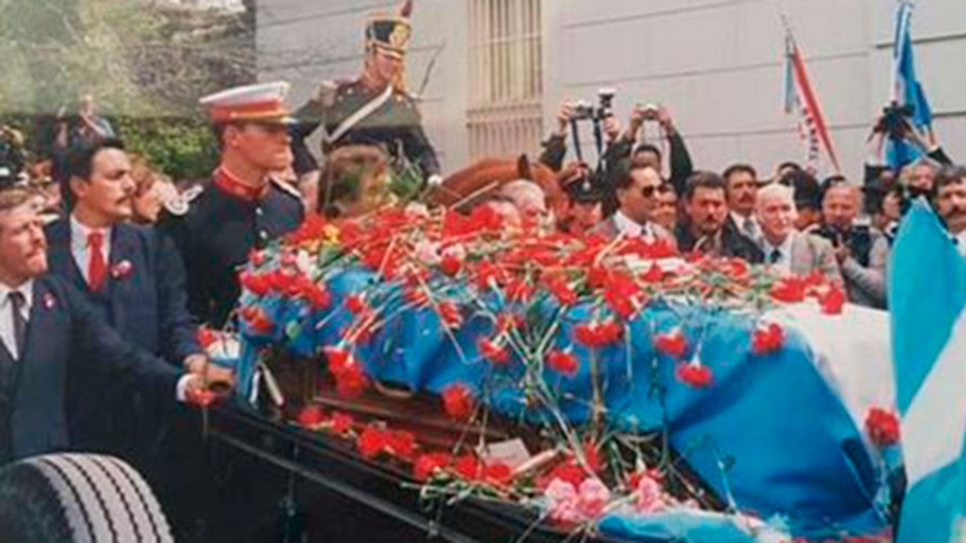 La repatriación de los restos de Juan Manuel de Rosas fue una decisión que sorprendió a la sociedad