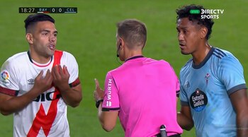 Renato Tapia y Radamel Falcao