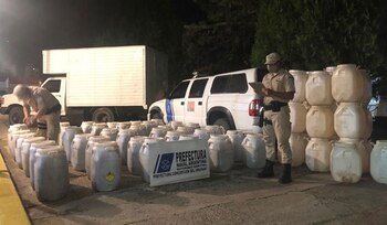 Tres hombres fueron descubiertos por