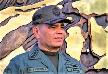 El también ratificado Ministro