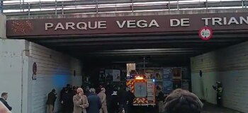 Cierran las Puertas de Triana.