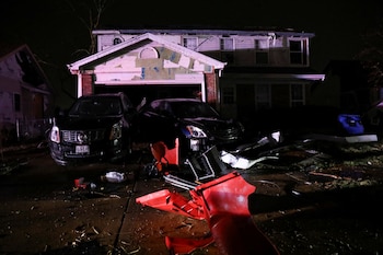 Los esfuerzos de emergencia continúan