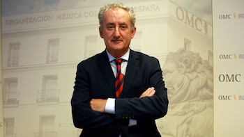 El presidente de la Organización Médica Colegial, Tomás Cobo. (CGCOM)