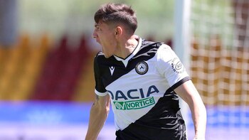 El lateral disfruta su presente