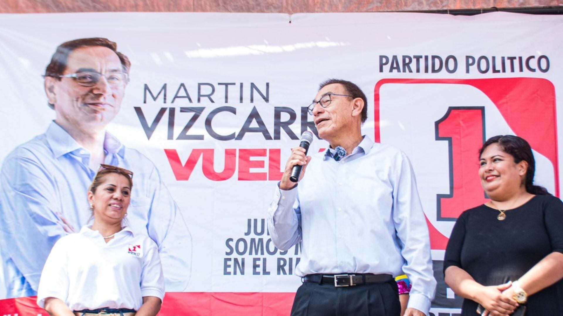 Campaña política del expresidente por Perú Primero. | Martín Vizcarra / Facebook