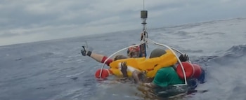 Tras el rescate de los ocupantes de la aeronave, los agentes federales encontraron en poder de Gardiner dinero en efectivo, teléfonos celulares y documentación que lo vincularía con una organización dedicada al tráfico internacional de drogas. Foto: CBC News