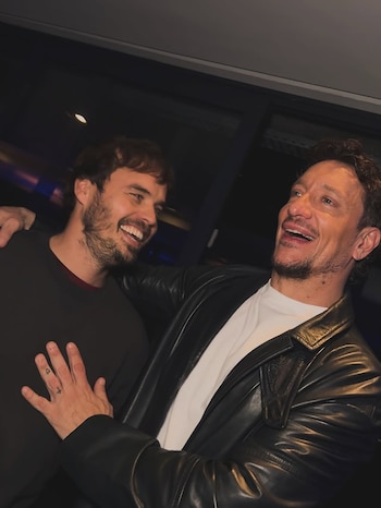 Benjamín Rojas compartió risas con su amigo y colega durante su cumpleaños