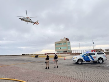 El operativo de aeroevacuación se