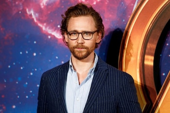 Tom Hiddleston dijo en Jimmy Fallon que la audición de 2009 le producía incomodidad al volver a verla (REUTERS/Henry Nicholls)