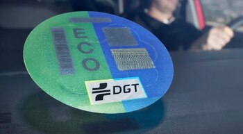 Etiqueta ECO de la DGT.