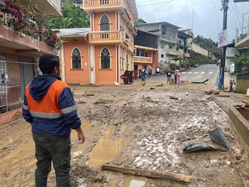 Varias familias fueron evacuadas (SNGRE)