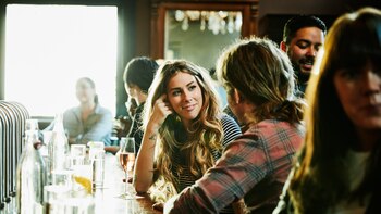 Una voz en el parlante detonó la bomba, le confesó la verdad a su mujer y el nuevo amor le puso condiciones