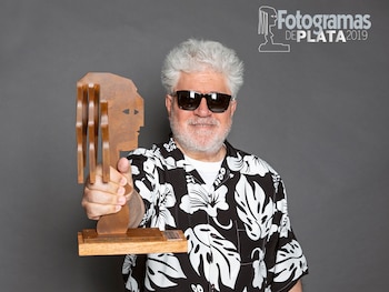 26/08/2020 Pedro Almodóvar.
MADRID, 12 (CHANCE) En un momento en el que la sociedad española espera con ansia superar esta maldita pandemia que nos está dejando una cantidad muertos bestial, así como de contagios, se han celebrado los Premios Fotogramas de Plata 2019 y estos son los premiados: PREMIOS OTORGADOS POR VOTACIÓN DE LOS LECTORES DE FOTOGRAMAS MEJOR ACTRIZ DE CINE: Belén Cuesta Llegó, vio y venció. Su primera vez finalista en los FOTOGRAMAS DE PLATA y su primer premio. Esa sufrida, emotiva y finalmente el pilar del drama Rosa en La trinchera infinita no sería la misma sin el extraordinario buen hacer de Belén Cuesta.
EUROPA ESPAÑA SOCIEDAD
PREMIOS FOTOGRAMAS 2019