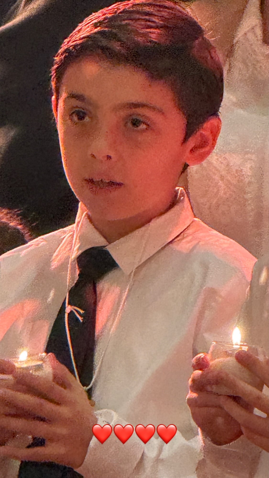 Valentín Prada en plena ceremonia religiosa