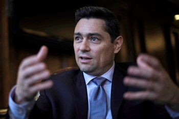 Carlos Vecchio es el