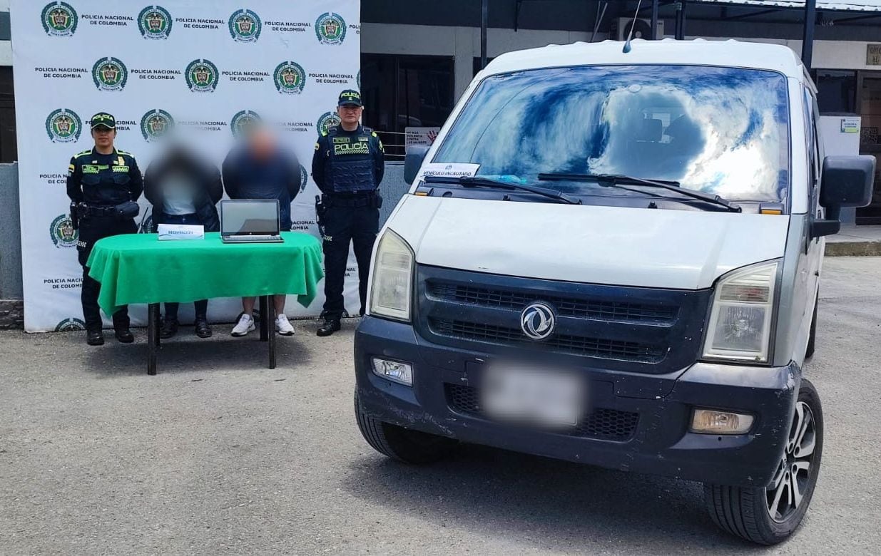 Uno de los detenidos por el robo en San Gil tenía nueve anotaciones previas por concierto para delinquir y hurto calificado - crédito Mebog