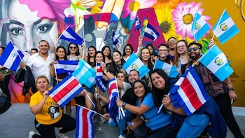 Turistas extranjeros destacan el ambiente