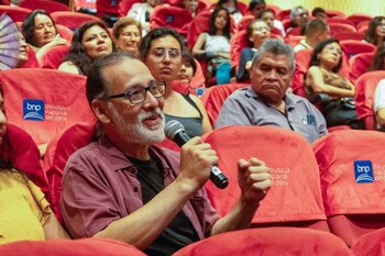 Conversatorios con directores y protagonistas tras cada función. (Biblioteca Nacional del Perú)