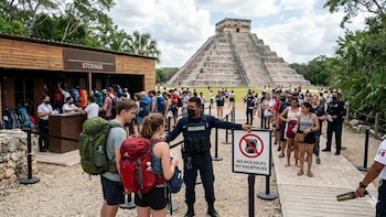 Prohíben el acceso con mochilas a la zona arqueológica de Chichén Itzá tras ataque en Teotihuacán