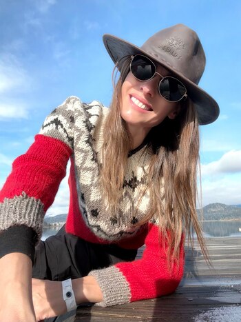 Carolina viajó con tres de