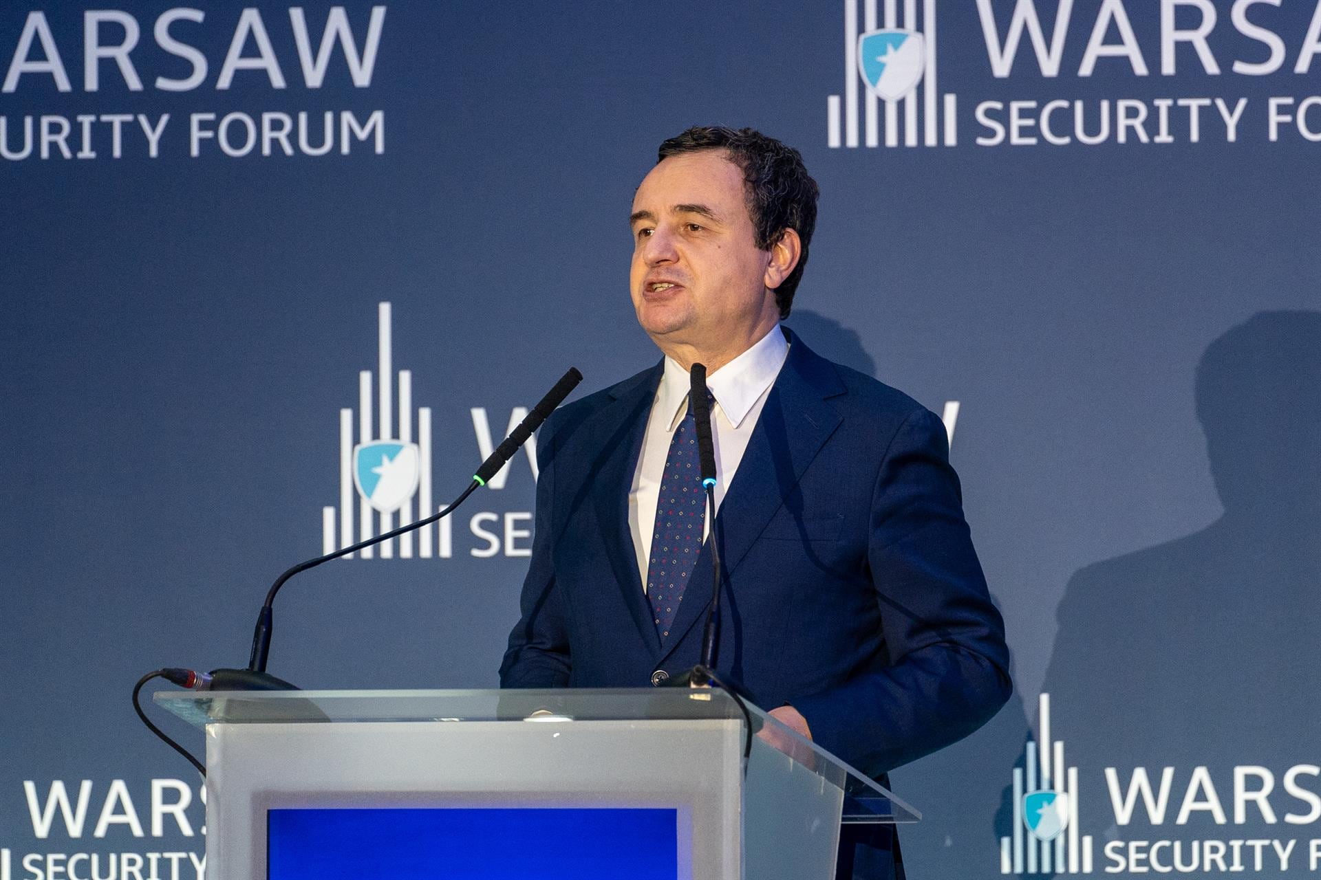 UE libera 216 millones de euros a Kosovo tras elecciones, pero exige acelerar reformas