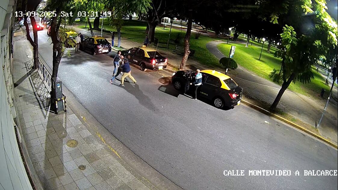 La brutal golpiza de los taxistas a la víctima que sigue internada