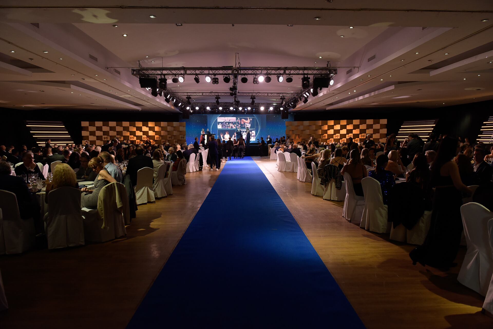 La ceremonia impulsada por APTRA reúne a referentes e instituciones del bienestar y la innovación sanitaria en el Golden Center