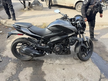 La Policía de la Ciudad detuvo a un joven ladrón de motos con pedido de captura