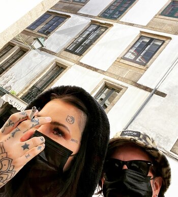 Cande y Coti en España