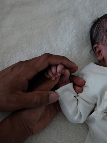 Ana Peleteiro y Benjamín Campaoré ya son padres de su segundo hijo en común (Instagram)
