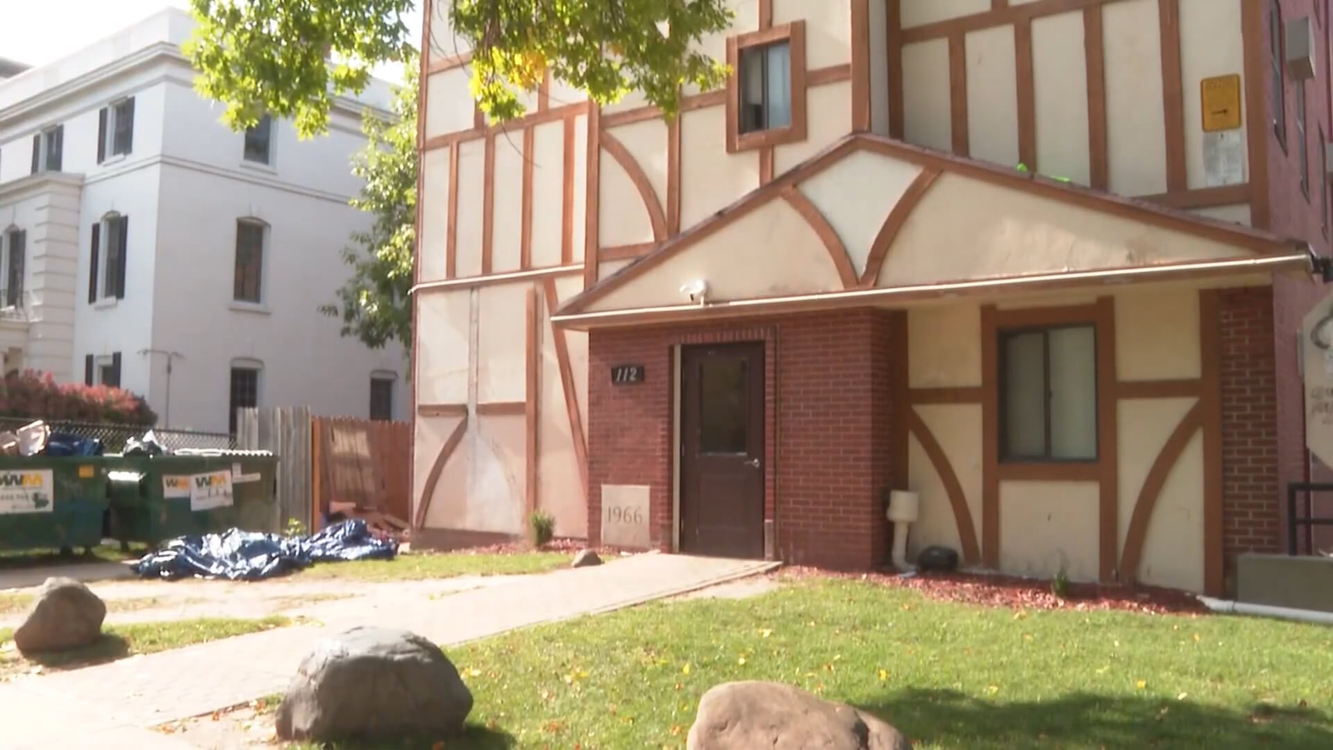La agrupación estudiantil mantiene sus actividades de manera independiente gracias al aval de su organización nacional (Captura de video: KHOU 11).
