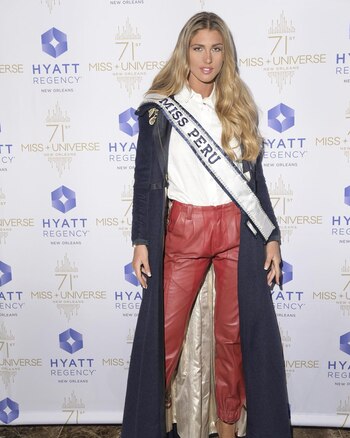 Alessia Rovegno lució un saco