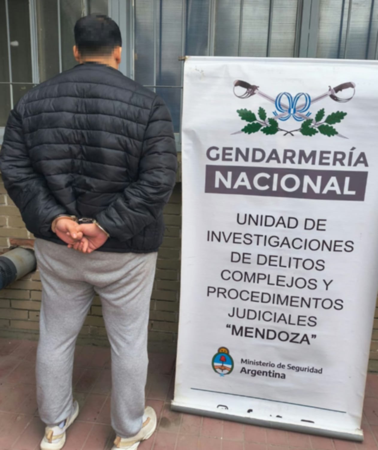La Gendarmería Nacional detuvo al presunto líder de la organización, quien permanece incomunicado por disposición del magistrado. (Gendarmería Nacional)