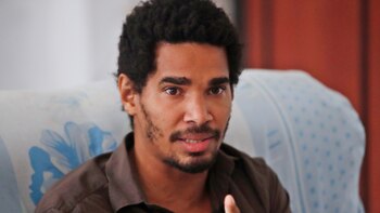 Distinguen al cubano Luis Manuel