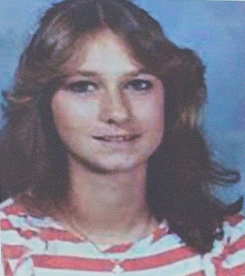Laura Miller desapareció en 1984 y su cuerpo fue hallado 17 meses después en una zona del condado de Galveston asociada a los Campos de la Muerte de Texas (Captura de video)