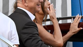 Jeff Bezos y Lauren Sánchez