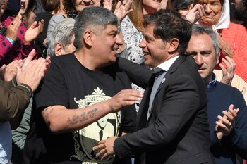 Pablo Moyano junto a Axel