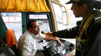 Viajes por Semana Santa: Sutran y PNP refuerzan vigilancia en carreteras para prevenir accidentes por alcohol
