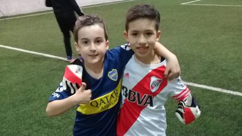 Demian y Lautaro en día
